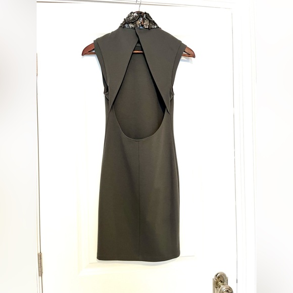 Alice and Olivia open back dress with sequin detail - size 0 - Picture 2 of 6